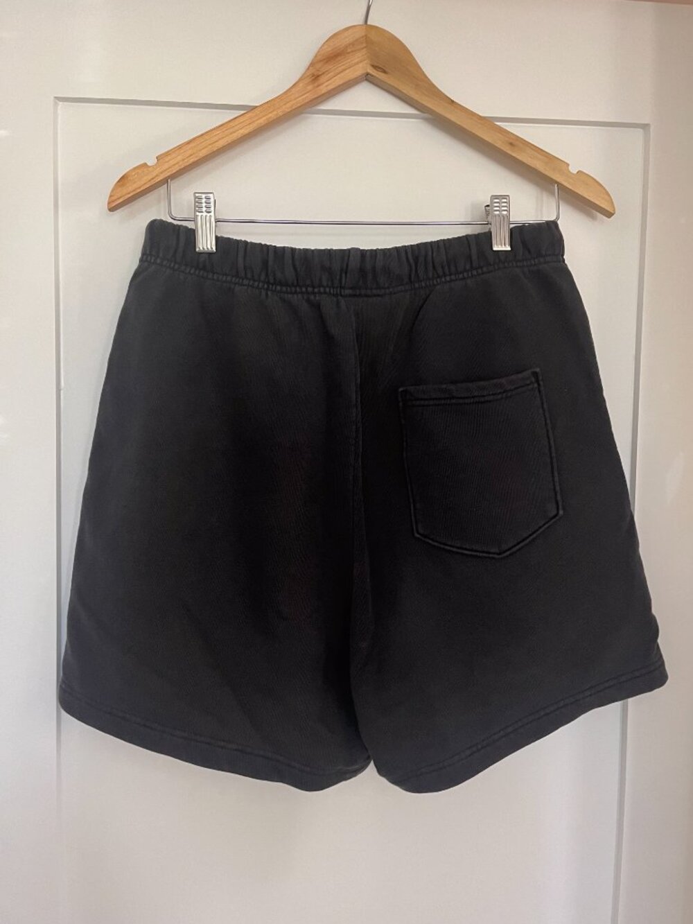 Elwood Core Sweat Short — Vintage Black, Size S - Picture 6 of 8